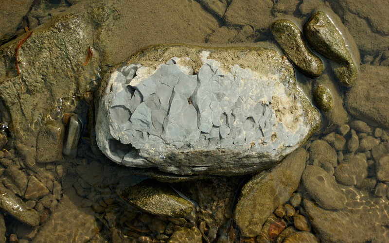 Шунгит для очистки воды
